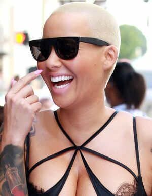 amber rose nude pic