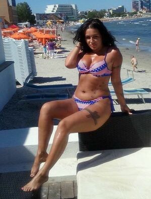 hot wife nude beach