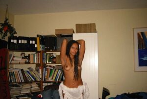short latina nude
